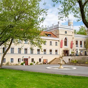 chateau-st-havel-wellness-hotel.praguehotelsweb.com/